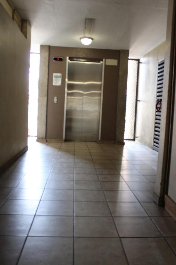 Smart And Cozy Studio With Netflix And Showmax Pretoria-Noord Zewnętrze zdjęcie