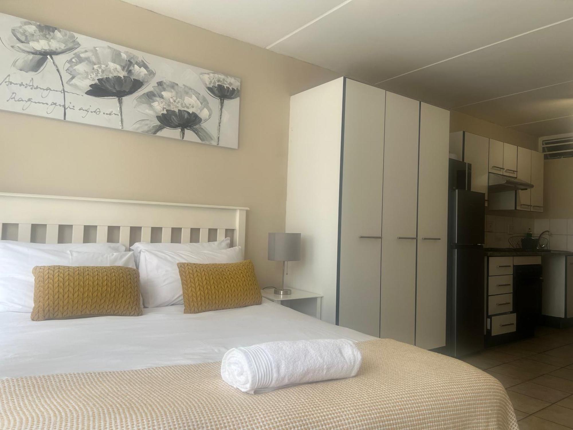 Smart And Cozy Studio With Netflix And Showmax Pretoria-Noord Zewnętrze zdjęcie